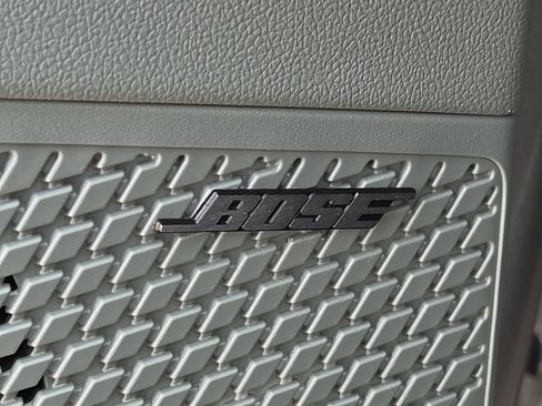 Used 2025 Hyundai Elantra Limited FWD image 10