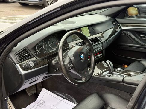 Used 2013 BMW 550i xDrive Sedan image 10