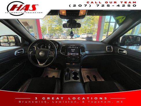 Used 2021 Jeep Grand Cherokee Laredo X AWD/4WD image 15