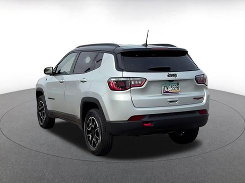 Used 2025 Jeep Compass Trailhawk image 11