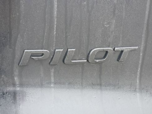 Certified 2022 Honda Pilot Black Edition image 11