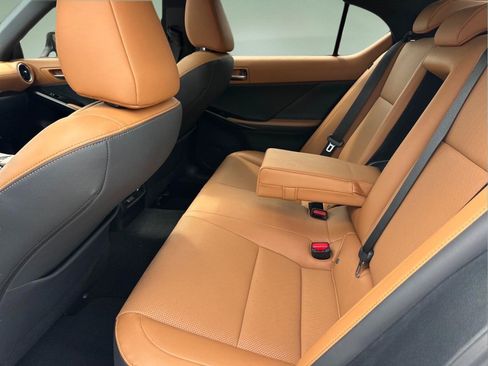 Used 2021 Lexus IS 300 w/ Comfort Package RWD image 13
