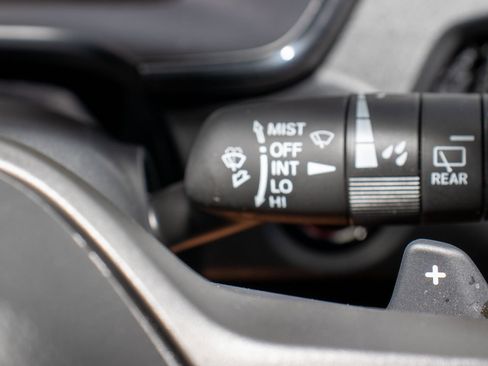 Certified 2025 Honda CR-V Sport-L image 31