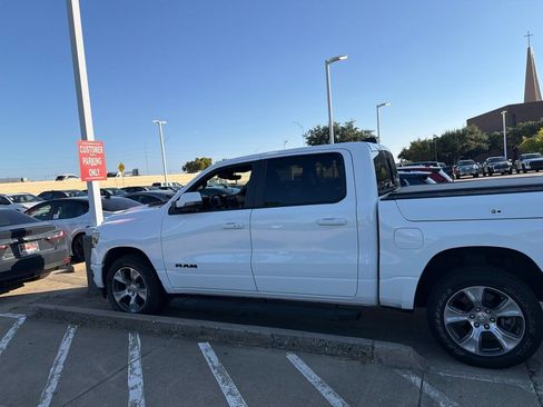 Used 2023 RAM 1500 Laramie AWD/4WD image 8