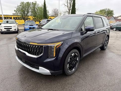 New 2026 Kia Carnival EX image 8