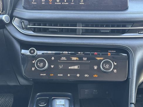 Certified 2023 INFINITI QX60 Luxe w/ Cargo Package AWD/4WD image 24