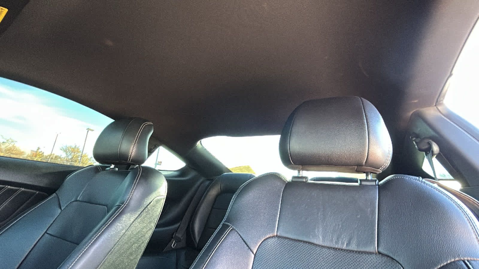 Used 2015 Ford Mustang GT Premium RWD image 11