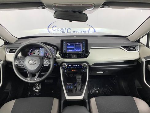 Certified 2022 Toyota RAV4 XLE image 12