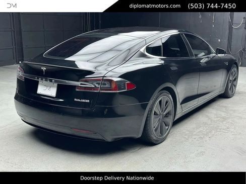 Used 2020 Tesla Model S Performance AWD/4WD image 7