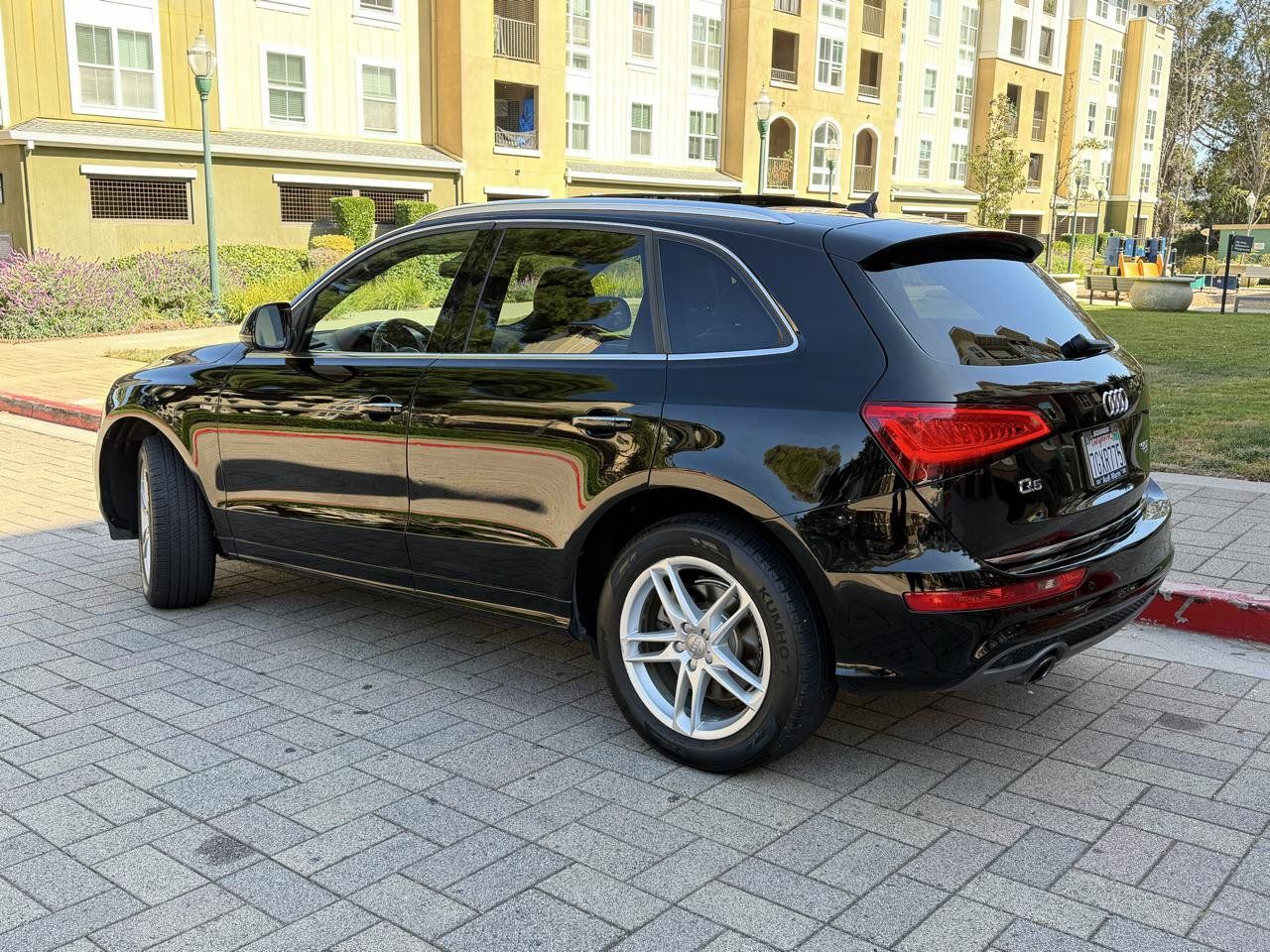 Used 2015 Audi Q5 3.0T Premium Plus AWD/4WD image 4