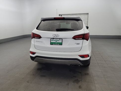 Used 2018 Hyundai Santa Fe Sport image 7