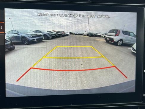 New 2025 Kia Sportage LX image 31