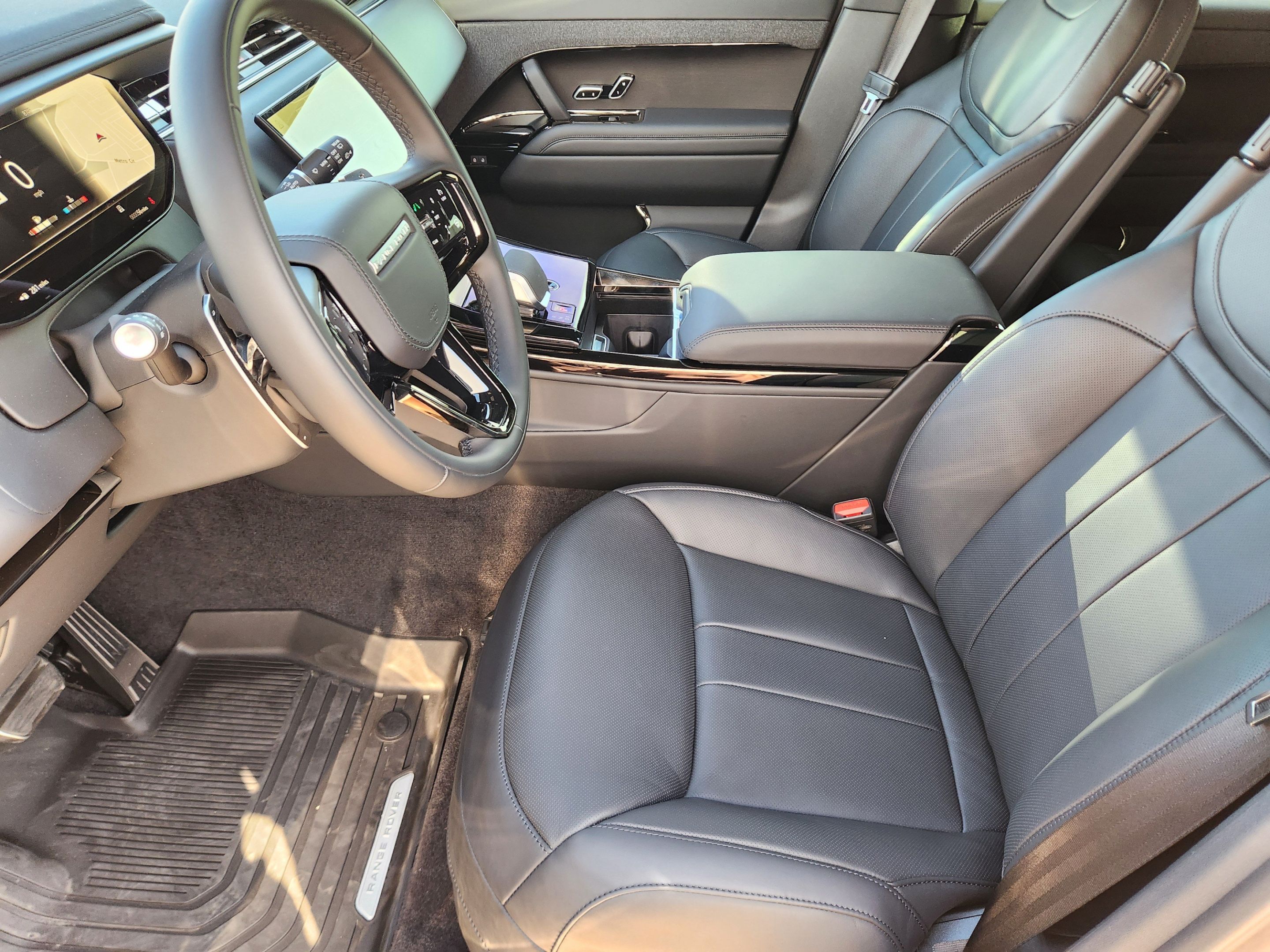 New 2026 Land Rover Range Rover Sport Dynamic SE AWD/4WD image 6