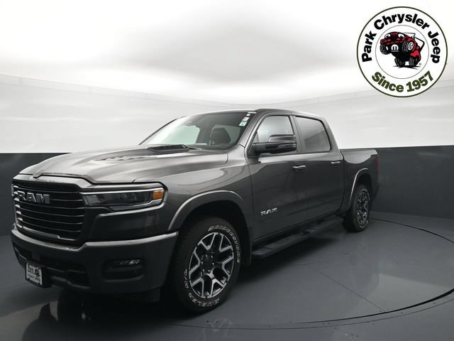 Used 2025 RAM 1500 Laramie AWD/4WD image 5