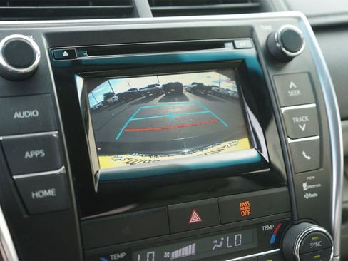 Used 2015 Toyota Camry XLE FWD image 27