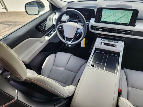 New 2026 Lincoln Aviator Reserve image 10