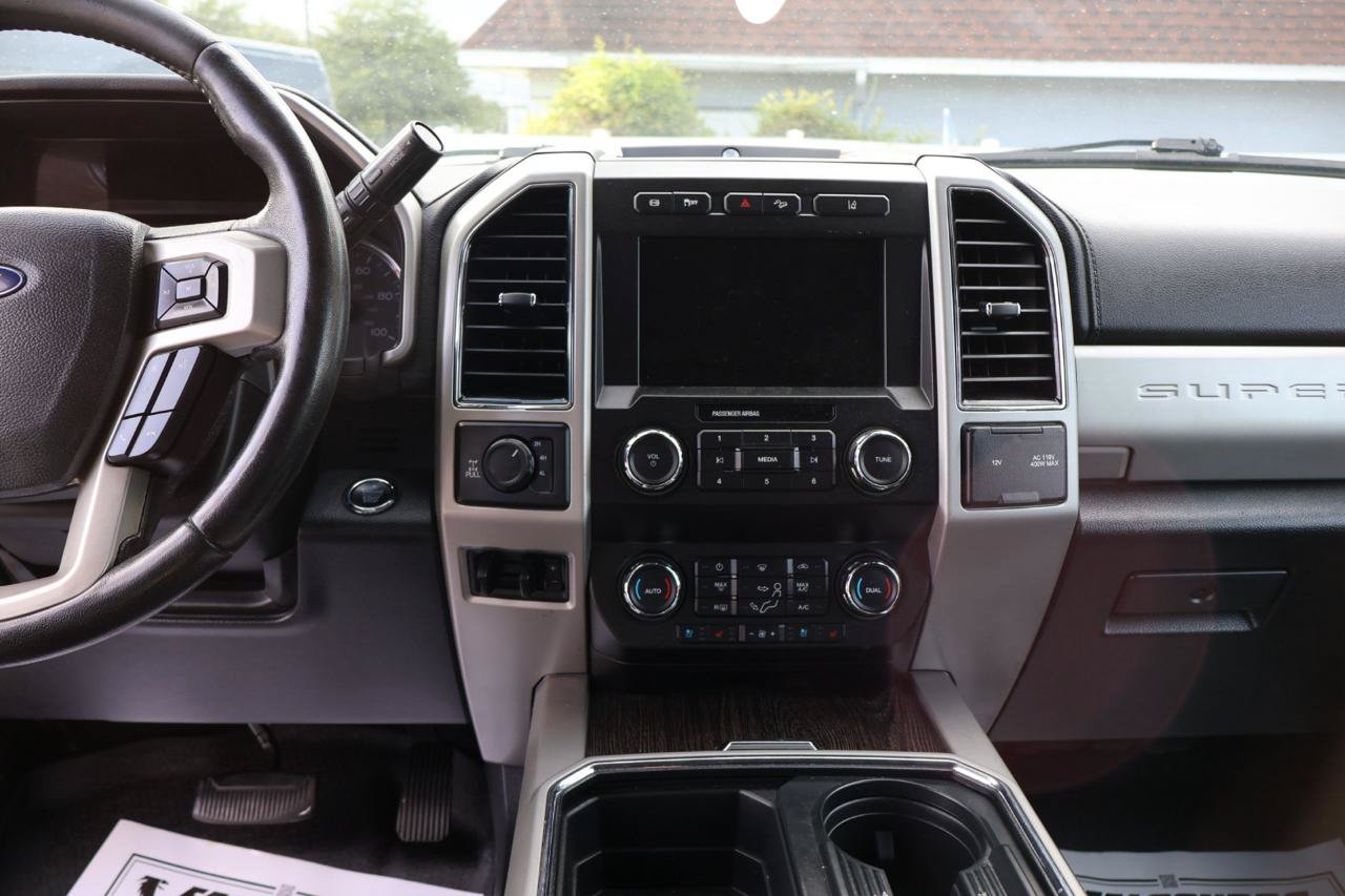 Used 2020 Ford F250 Lariat w/ Lariat Ultimate Package AWD/4WD image 16