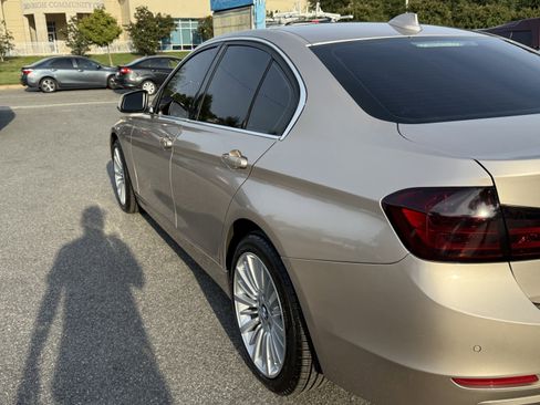 Used 2014 BMW 328i xDrive Sedan image 10