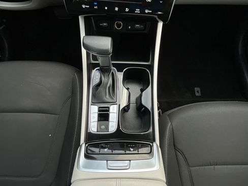 Used 2024 Hyundai Tucson SEL FWD image 19