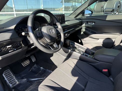 Used 2024 Honda Accord Sport image 29