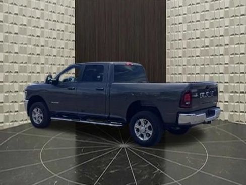 Certified 2025 RAM 2500 Big Horn AWD/4WD image 8