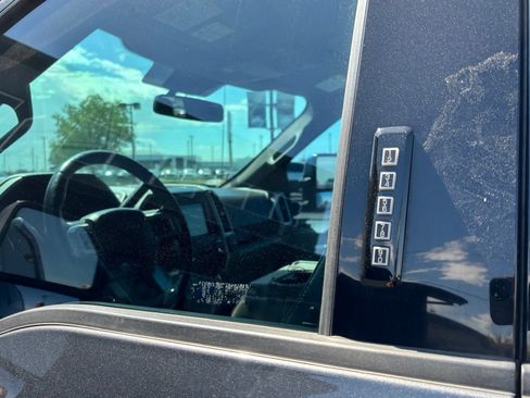Used 2019 Ford F150 Lariat AWD/4WD image 10