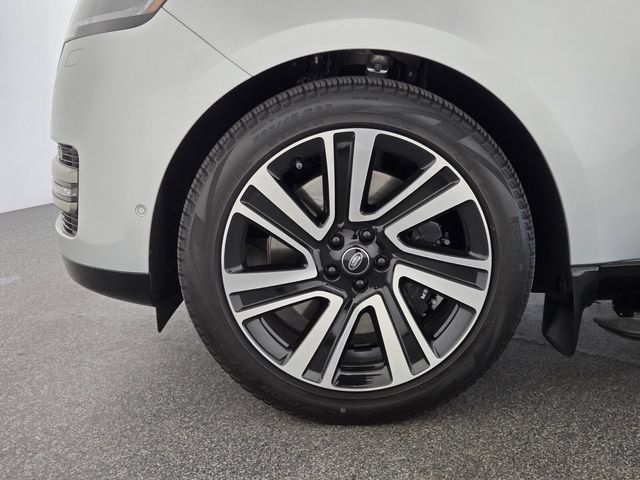 Certified 2023 Land Rover Range Rover SE AWD/4WD image 9
