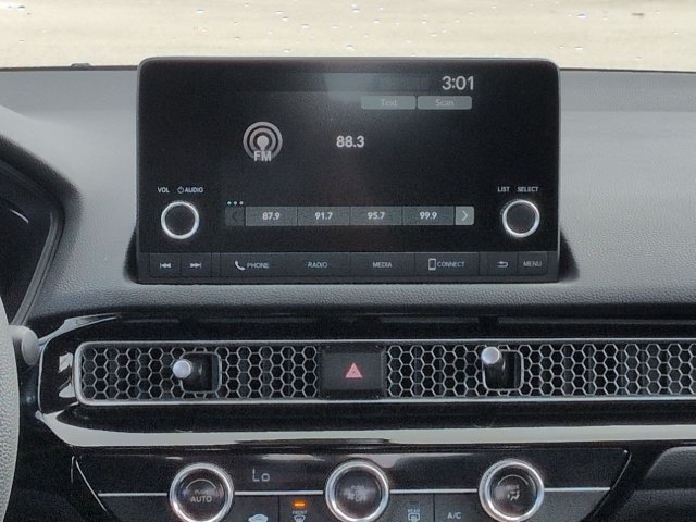 Used 2023 Honda Civic LX image 17