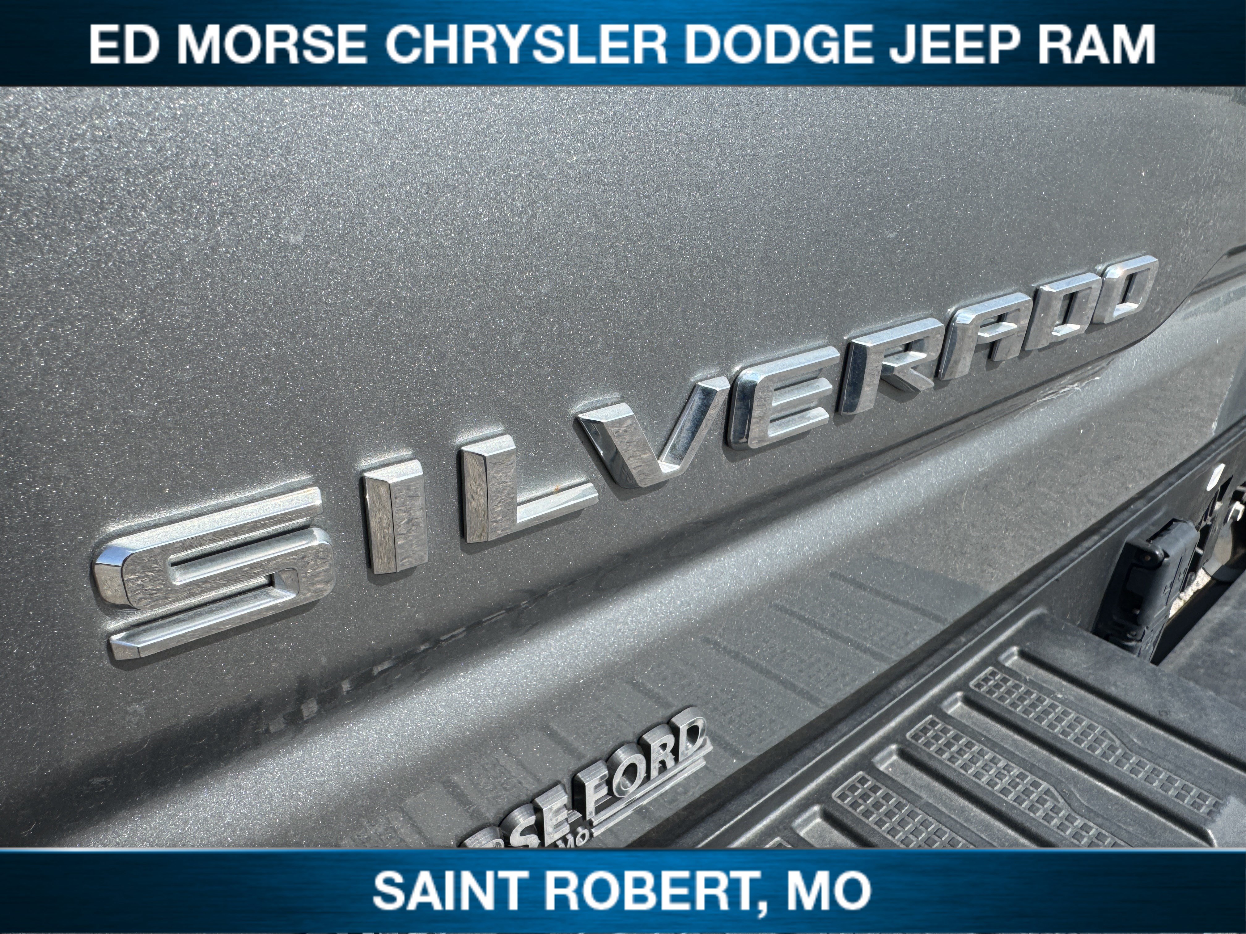 Used 2024 Chevrolet Silverado 2500 LTZ w/ LTZ Plus Package AWD/4WD image 10