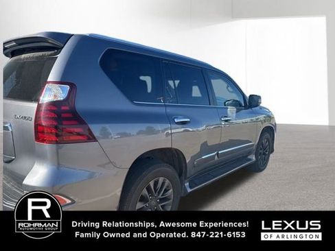 Used 2019 Lexus GX 460 Premium AWD/4WD image 3