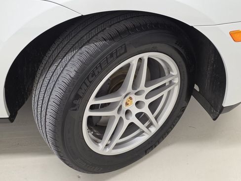 Used 2016 Porsche Macan S AWD/4WD image 46