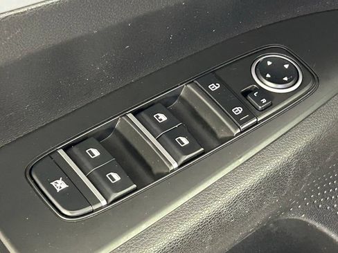 Used 2023 Kia Forte LXS w/ LXS Technology Package FWD image 27