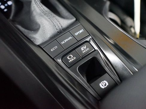 Certified 2025 Toyota Camry SE image 23