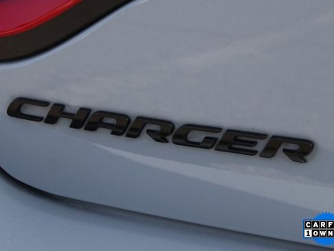 Used 2020 Dodge Charger R/T w/ Blacktop Package image 39