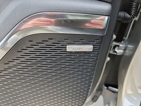 New 2026 GMC Acadia Elevation w/ Black Edition FWD image 32