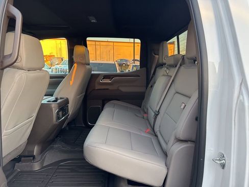 New 2026 GMC Sierra 1500 SLT w/ SLT Premium Plus Package image 32