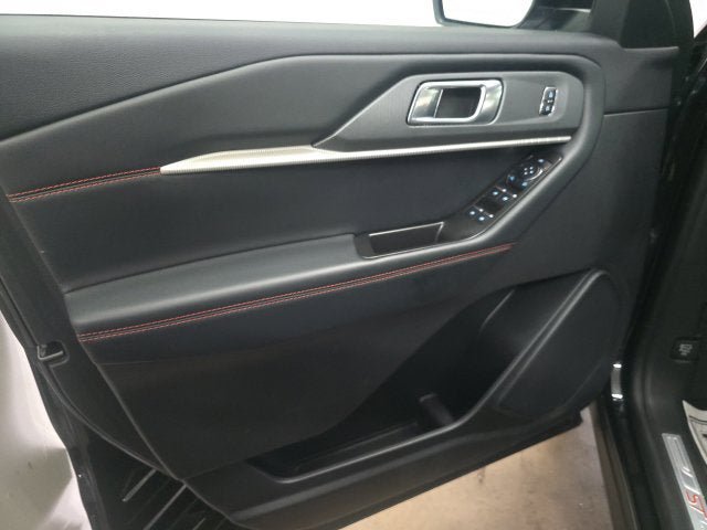 Used 2026 Ford Explorer ST-Line AWD/4WD image 19