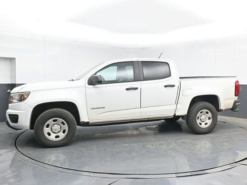 Used 2020 Chevrolet Colorado W/T w/ WT Convenience Package RWD image 11