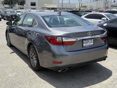 Used 2018 Lexus ES 350 w/ Premier Package image 9