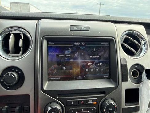 Used 2014 Ford F150 FX4 w/ Equipment Group 402A Luxury AWD/4WD image 13