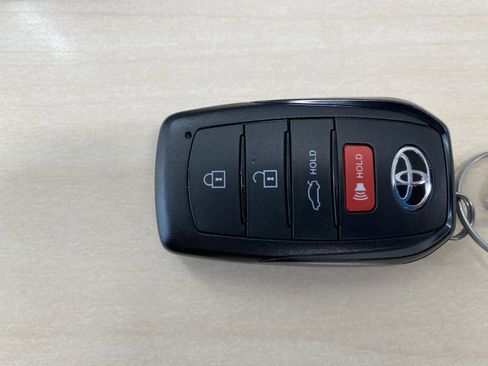 Certified 2025 Toyota Corolla SE image 40