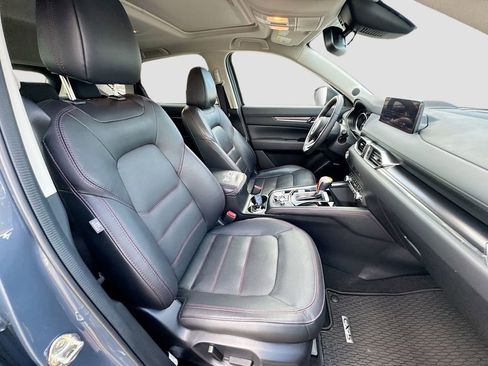 Used 2023 MAZDA CX-5 Carbon Edition image 28