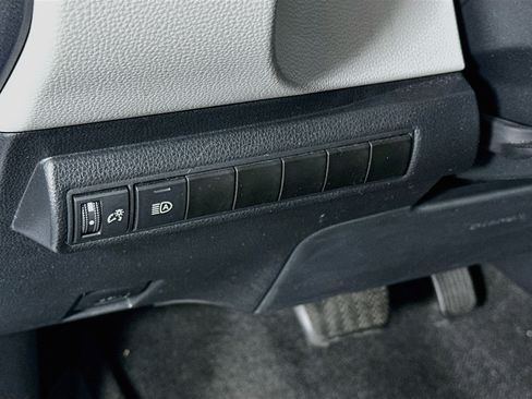 Used 2023 Toyota Corolla LE FWD image 16