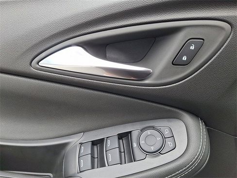 New 2026 Buick Encore GX Preferred w/ Comfort Package image 9