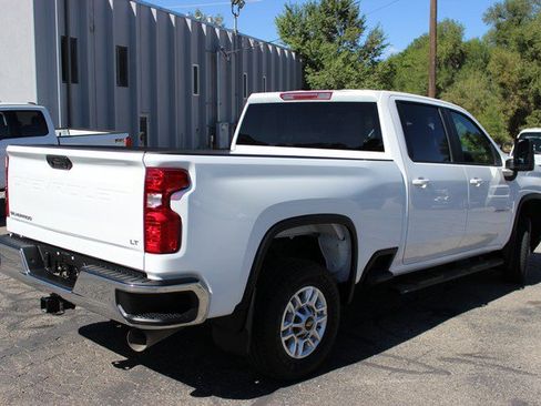 Used 2024 Chevrolet Silverado 2500 LT w/ Convenience Package AWD/4WD image 16