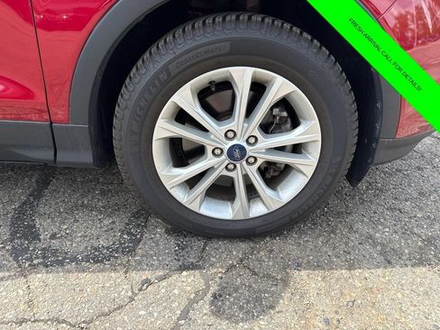 Used 2019 Ford Escape SEL AWD/4WD image 14