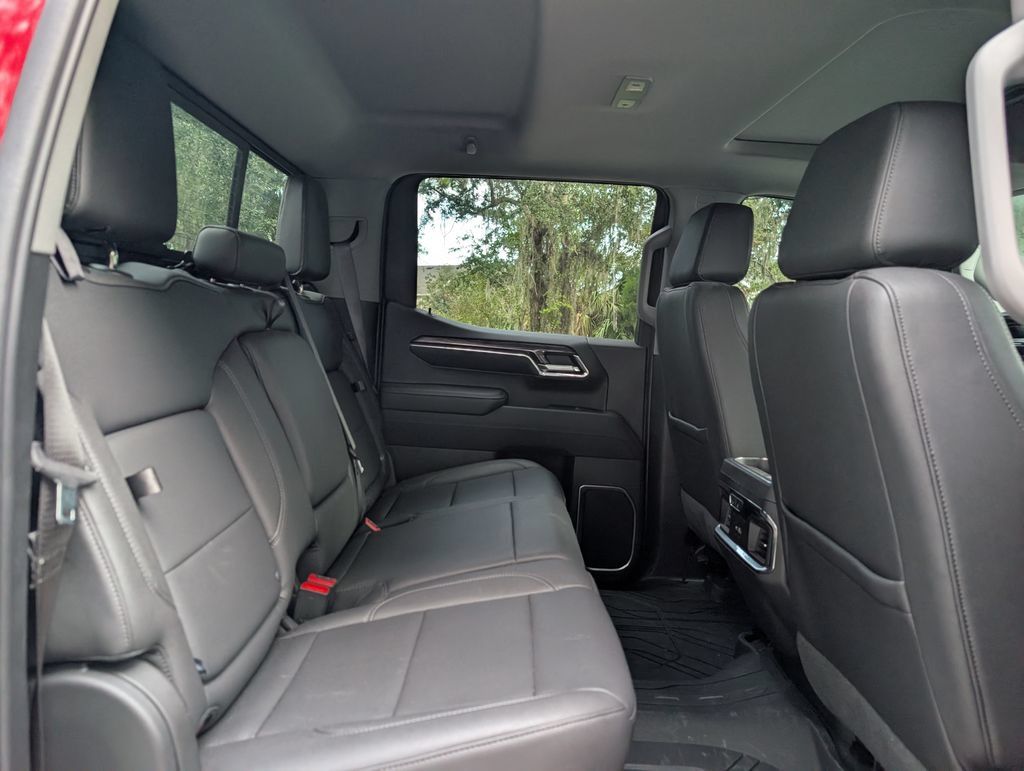 Used 2024 Chevrolet Silverado 1500 LTZ w/ LTZ Premium Package RWD image 22