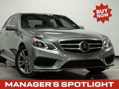 Used 2014 Mercedes-Benz E 250 BlueTEC Sedan image 1