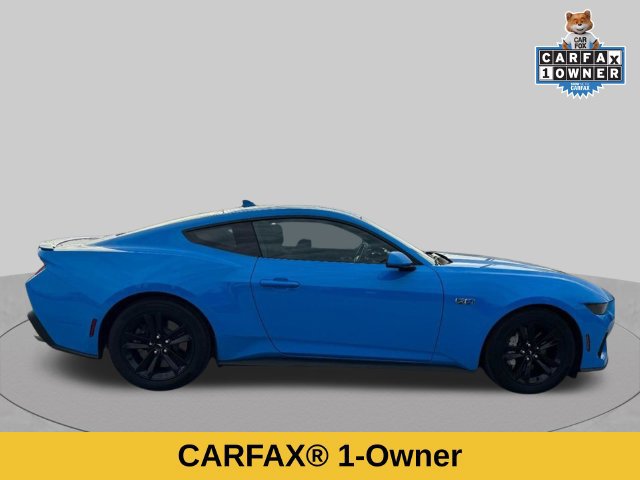 Used 2025 Ford Mustang GT RWD image 2