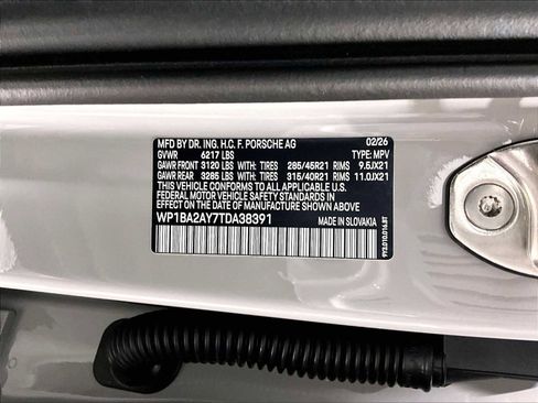 New 2026 Porsche Cayenne Coupe image 23